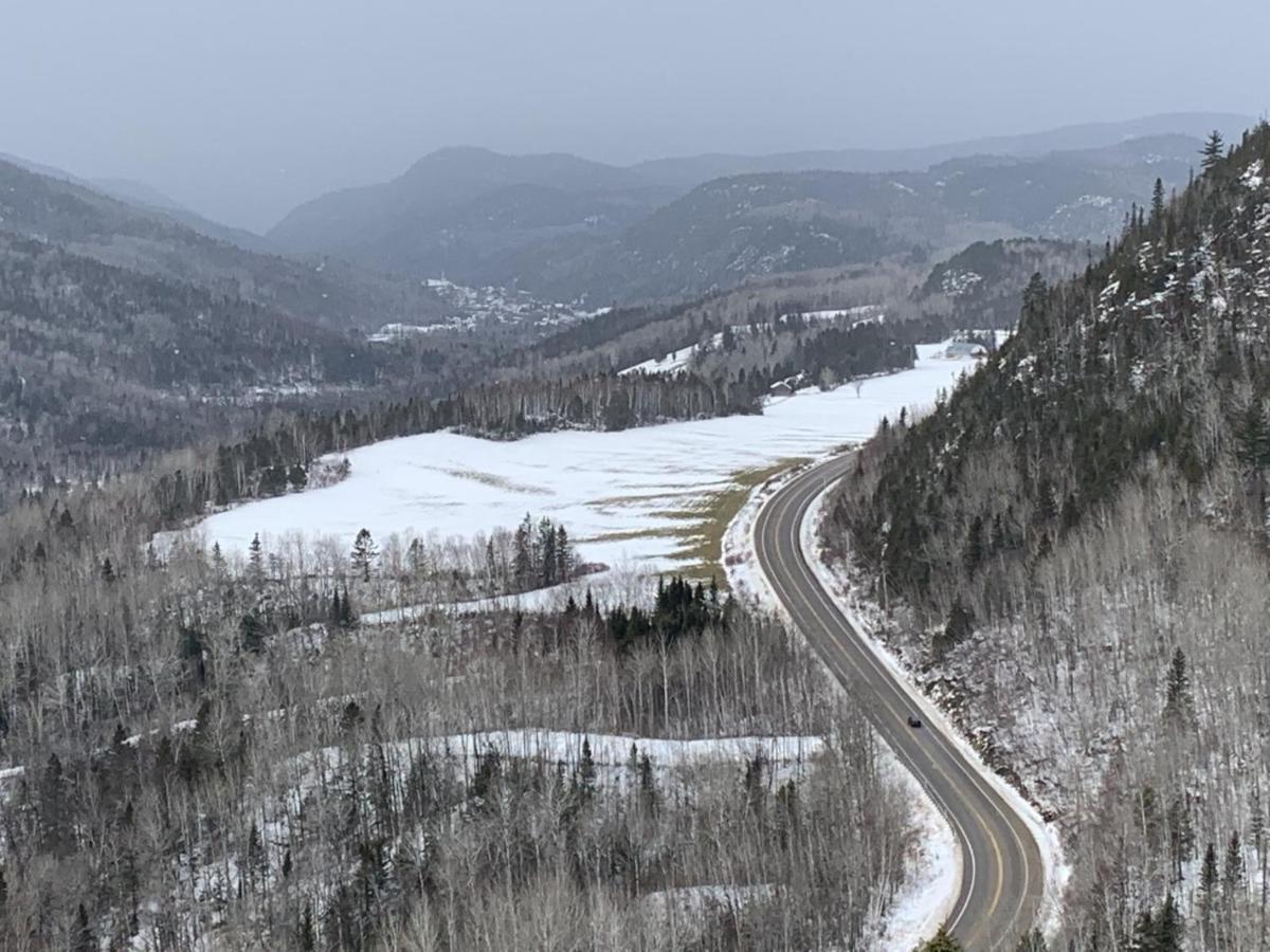 La Cabane Chez Jimmy Petit-Saguenay ภายนอก รูปภาพ
