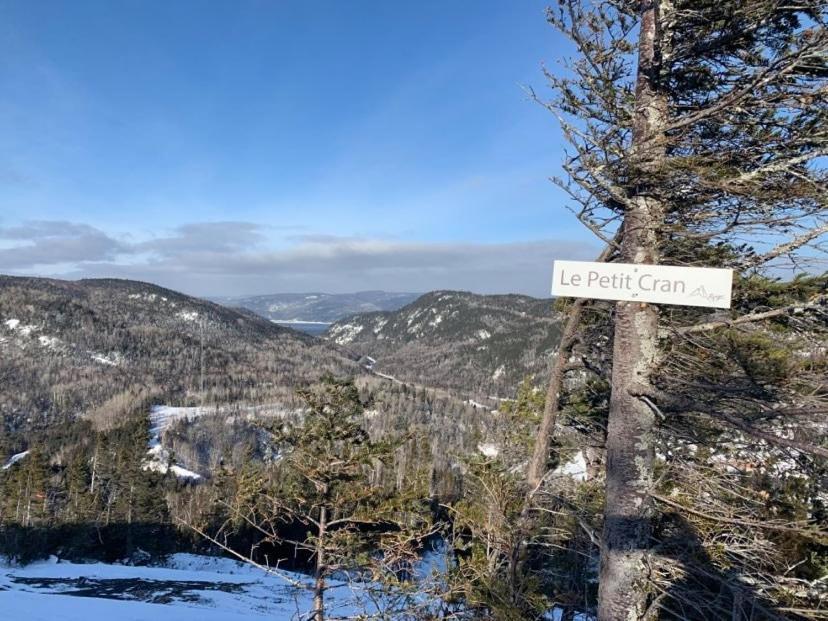 La Cabane Chez Jimmy Petit-Saguenay ภายนอก รูปภาพ